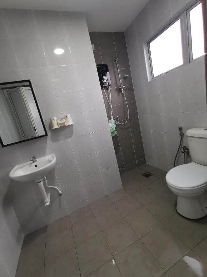 Coco Homestay 旅人の家@The Venus Sitiawan Perak Extérieur photo